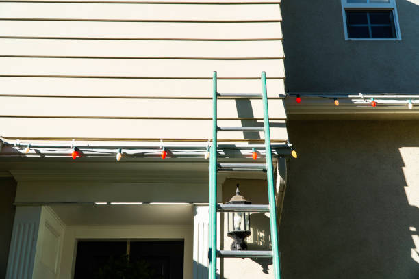 Best Siding Maintenance  in Newton, KS